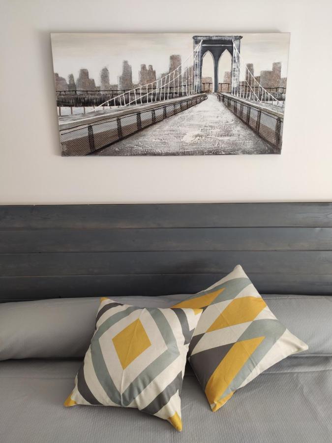 Apartamentos Seneca Junto Al Centro Malaga Luaran gambar