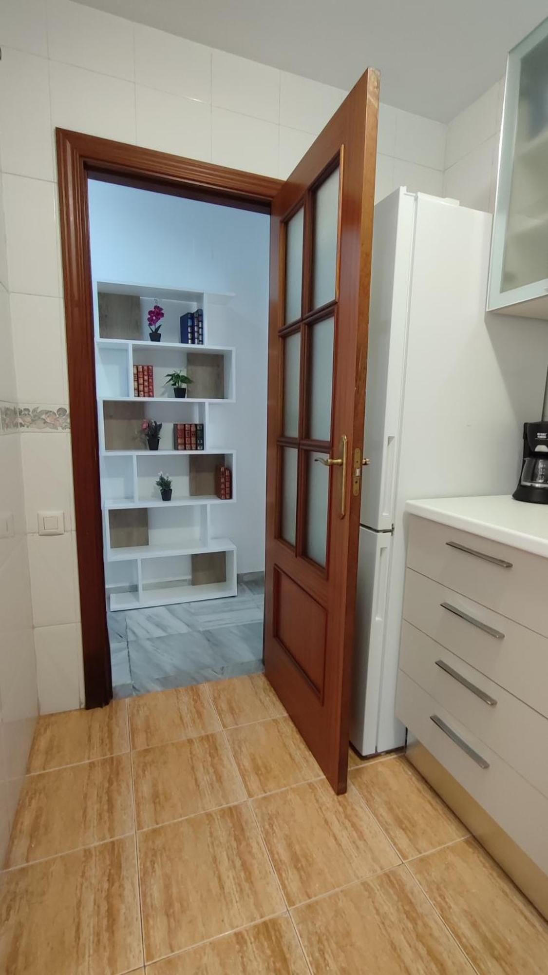 Apartamentos Seneca Junto Al Centro Malaga Luaran gambar
