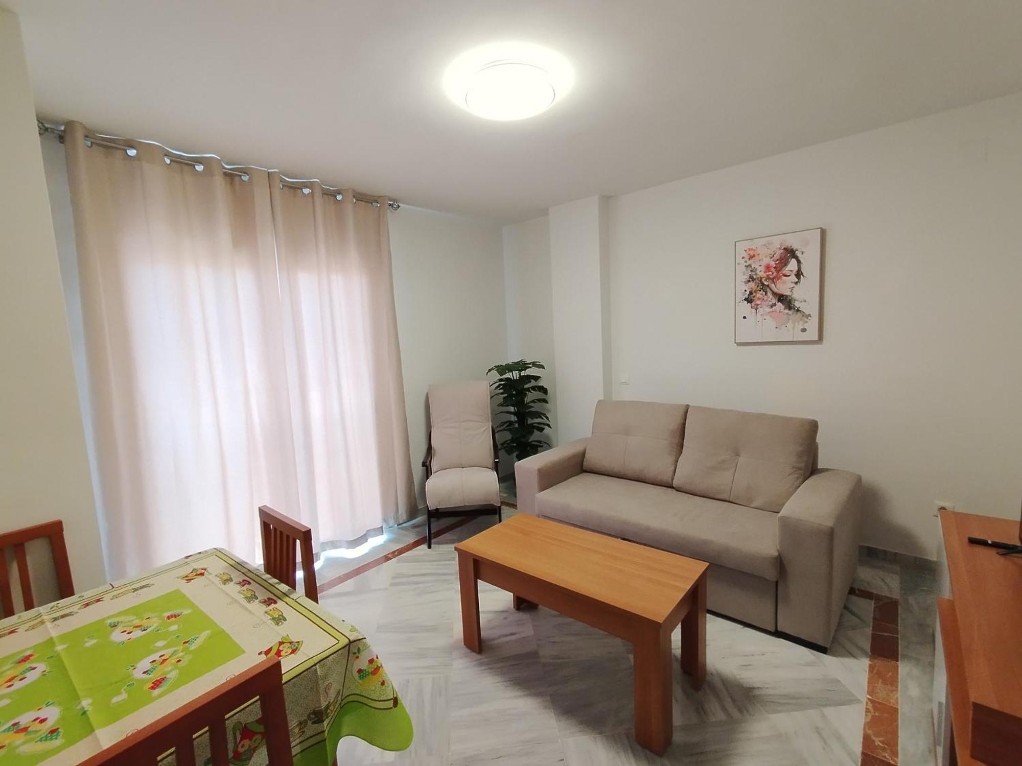 Apartamentos Seneca Junto Al Centro Malaga Luaran gambar