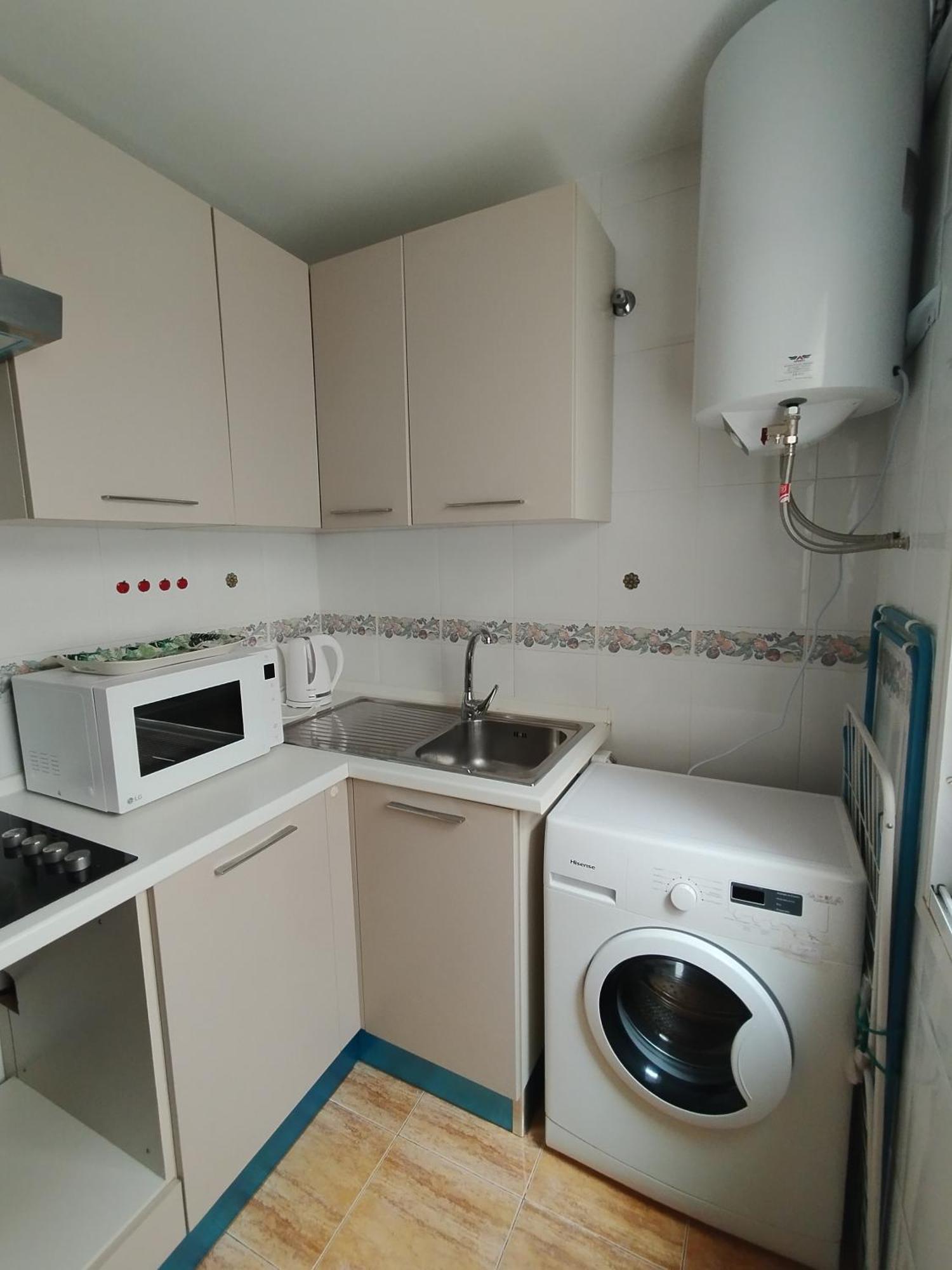 Apartamentos Seneca Junto Al Centro Malaga Luaran gambar